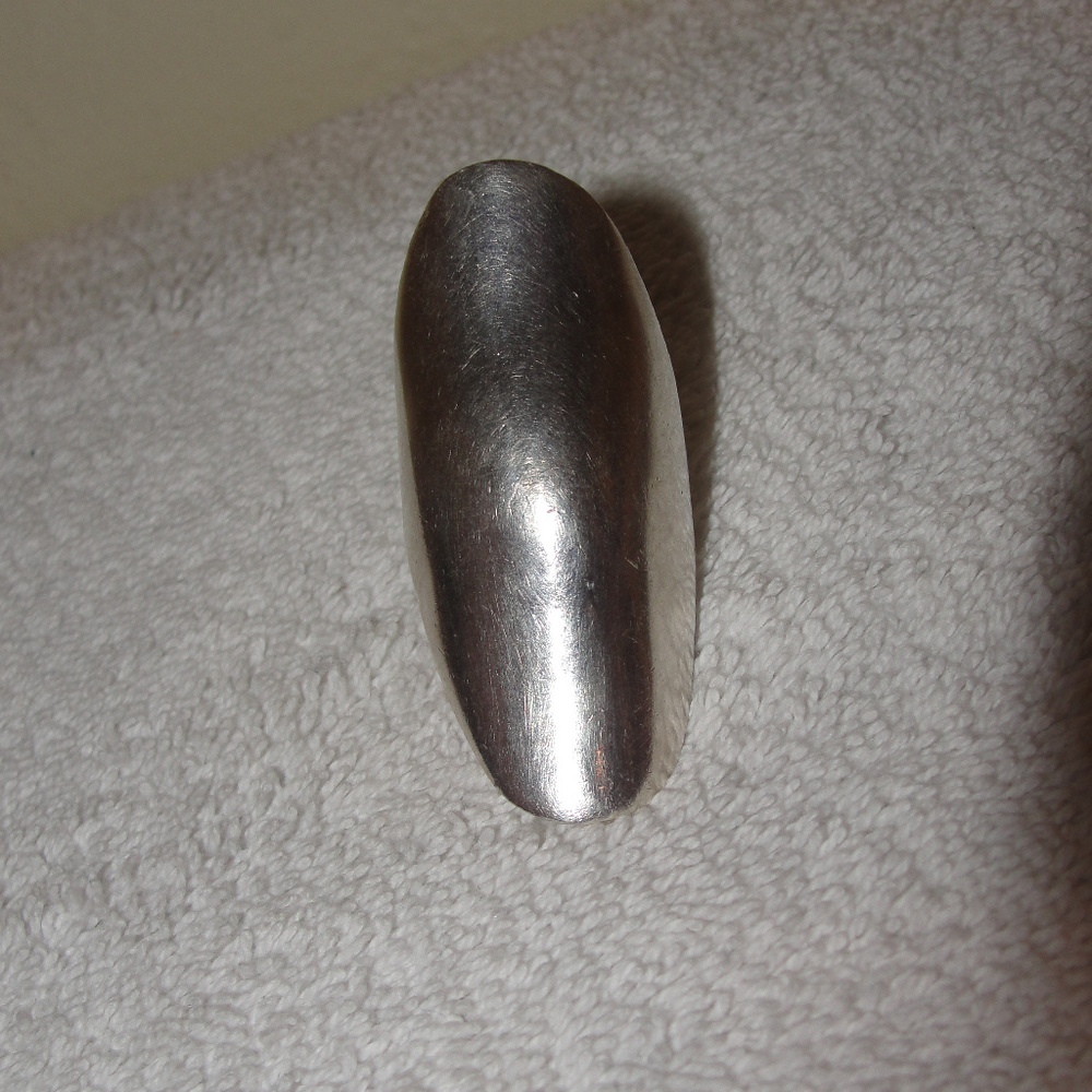 silver ring - Picture 3 of 4